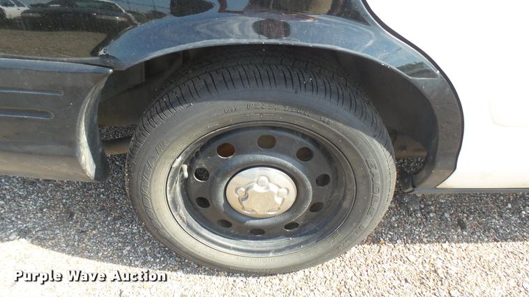 image for item DB3385 2010 Ford Crown Victoria Police Interceptor