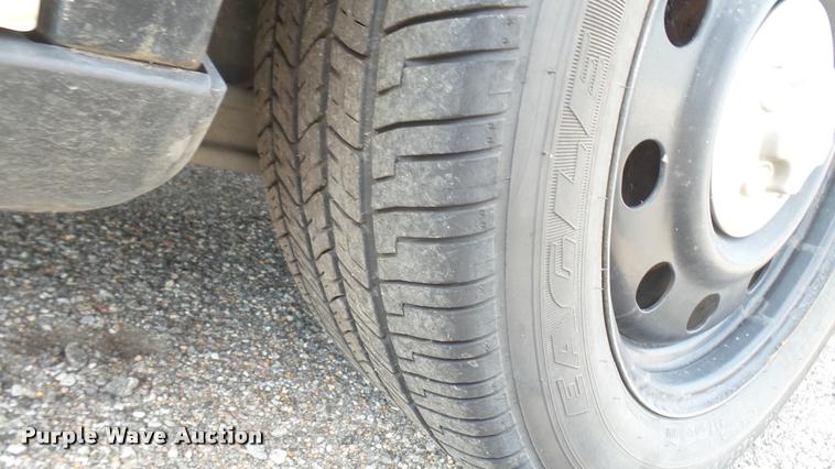 image for item DB3385 2010 Ford Crown Victoria Police Interceptor