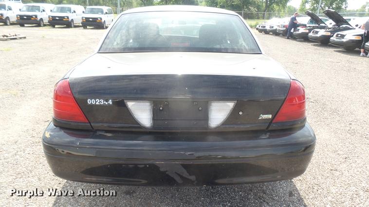image for item DB3386 2011 Ford Crown Victoria Police Interceptor