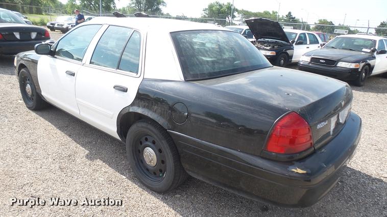 image for item DB3386 2011 Ford Crown Victoria Police Interceptor