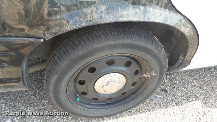 image for item DB3386 2011 Ford Crown Victoria Police Interceptor