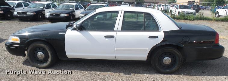 image for item DB3387 2009 Ford Crown Victoria Police Interceptor