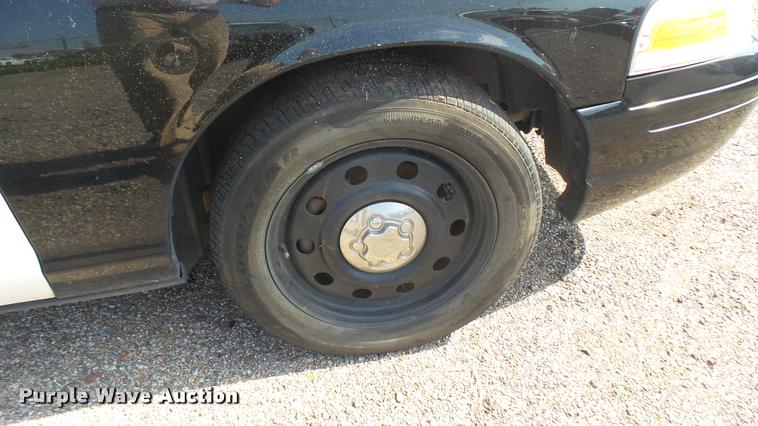 image for item DB3387 2009 Ford Crown Victoria Police Interceptor