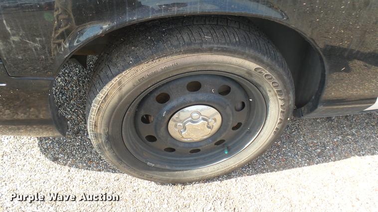 image for item DB3387 2009 Ford Crown Victoria Police Interceptor