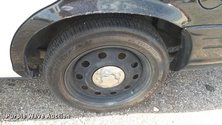 image for item DB3387 2009 Ford Crown Victoria Police Interceptor