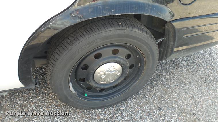 image for item DB3388 2009 Ford Crown Victoria Police Interceptor