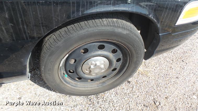 image for item DB3388 2009 Ford Crown Victoria Police Interceptor