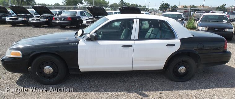 image for item DB3389 2010 Ford Crown Victoria Police Interceptor