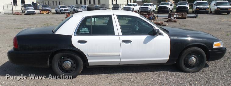 image for item DB3389 2010 Ford Crown Victoria Police Interceptor