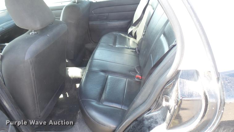 image for item DB3389 2010 Ford Crown Victoria Police Interceptor