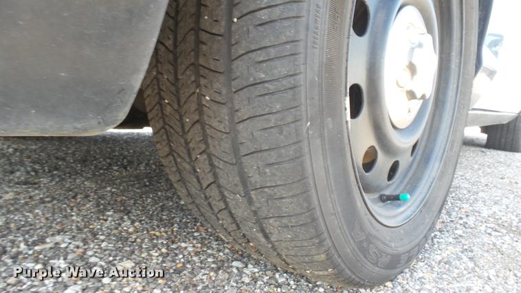 image for item DB3389 2010 Ford Crown Victoria Police Interceptor