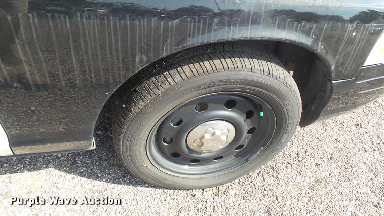 image for item DB3389 2010 Ford Crown Victoria Police Interceptor