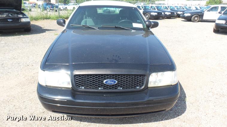 image for item DB3390 2011 Ford Crown Victoria Police Interceptor