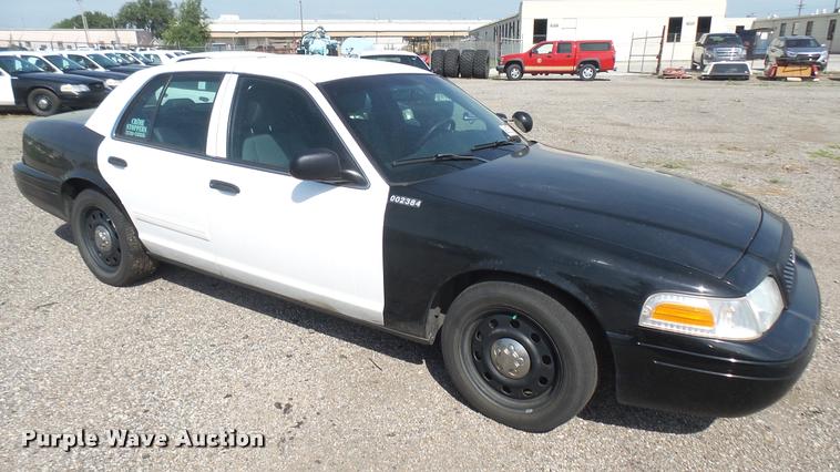 image for item DB3390 2011 Ford Crown Victoria Police Interceptor