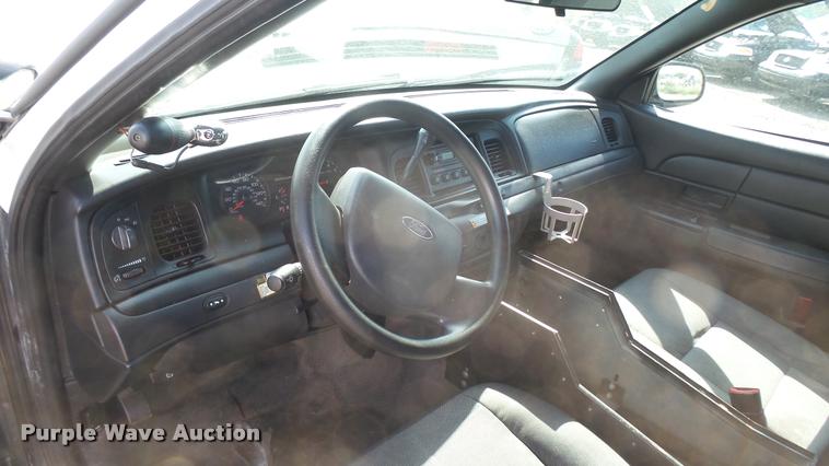 image for item DB3390 2011 Ford Crown Victoria Police Interceptor