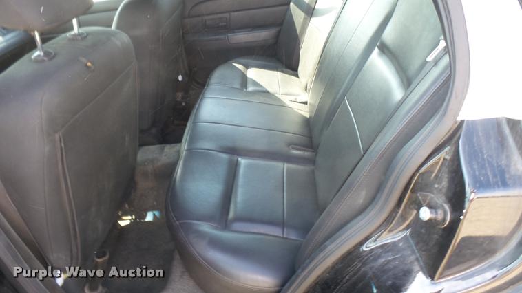 image for item DB3390 2011 Ford Crown Victoria Police Interceptor