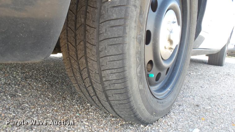 image for item DB3390 2011 Ford Crown Victoria Police Interceptor