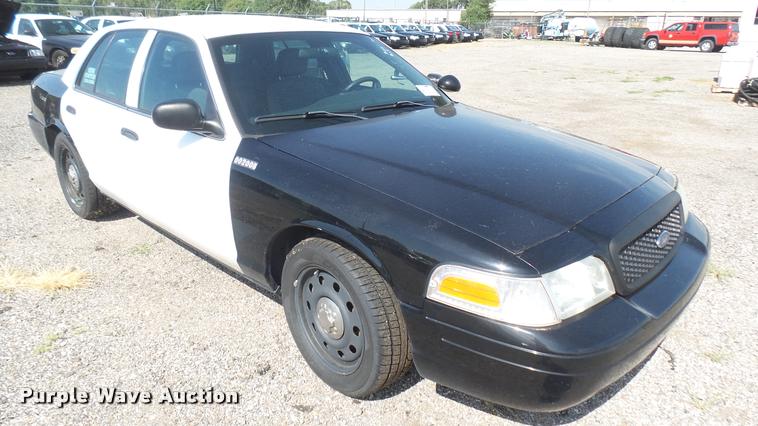 image for item DB3391 2009 Ford Crown Victoria Police Interceptor