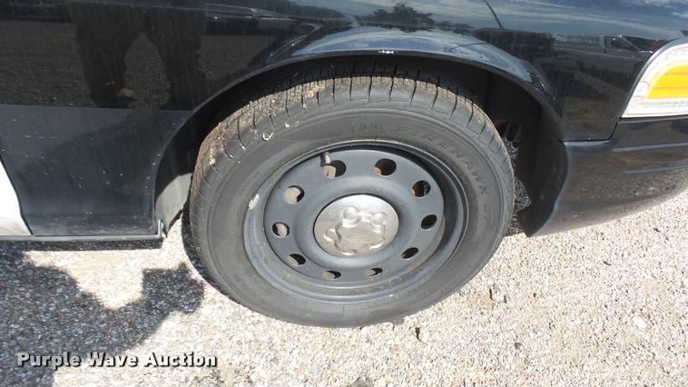 image for item DB3391 2009 Ford Crown Victoria Police Interceptor