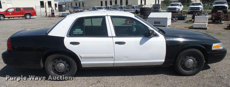 image for item DB3392 2009 Ford Crown Victoria Police Interceptor