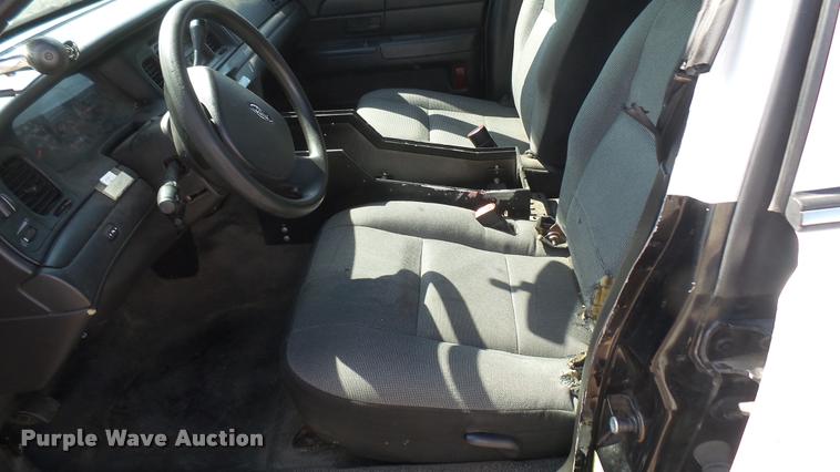 image for item DB3392 2009 Ford Crown Victoria Police Interceptor