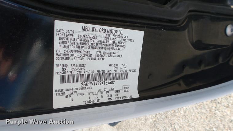 image for item DB3392 2009 Ford Crown Victoria Police Interceptor