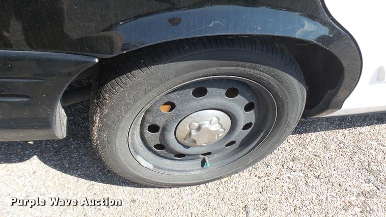 image for item DB3392 2009 Ford Crown Victoria Police Interceptor