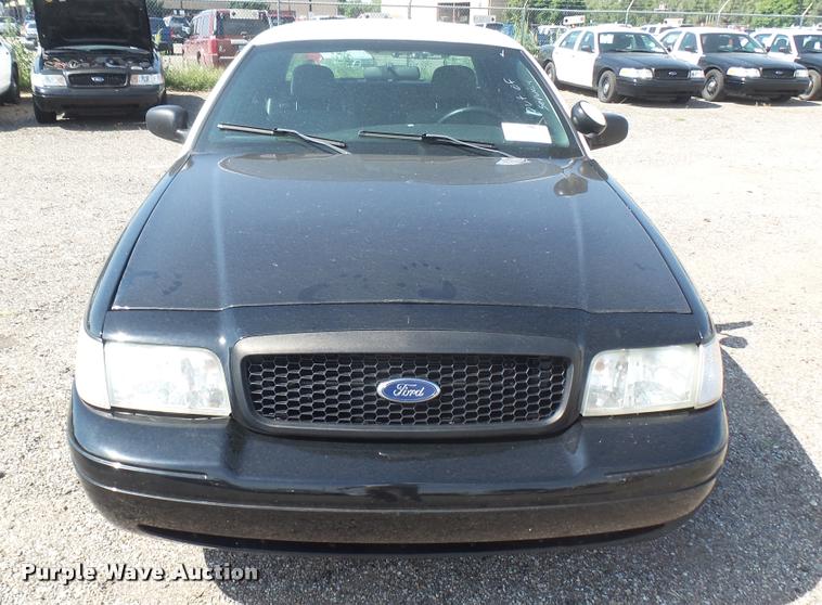 image for item DB3393 2009 Ford Crown Victoria Police Interceptor