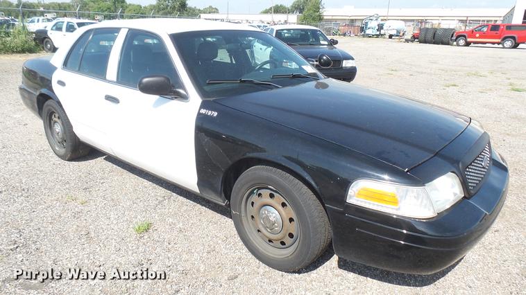 image for item DB3393 2009 Ford Crown Victoria Police Interceptor