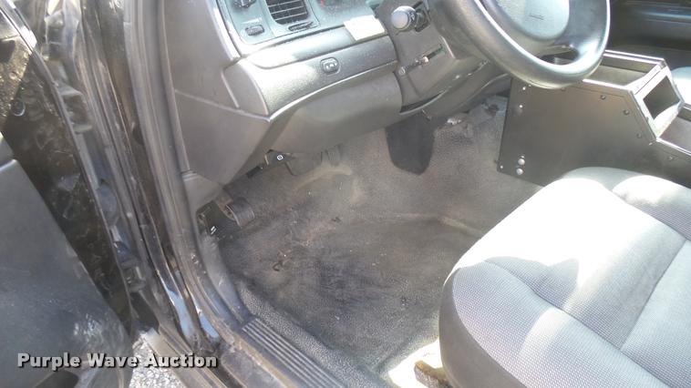 image for item DB3393 2009 Ford Crown Victoria Police Interceptor