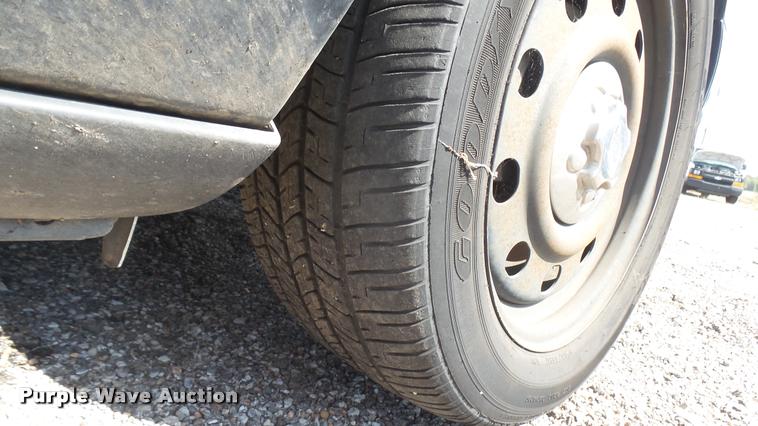 image for item DB3393 2009 Ford Crown Victoria Police Interceptor