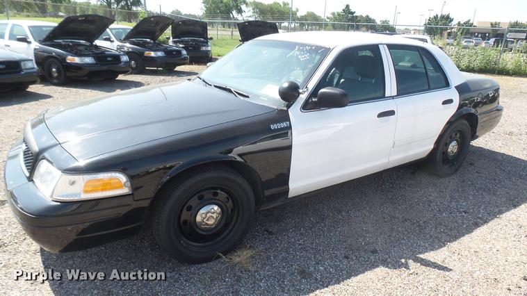 image for item DB3394 2009 Ford Crown Victoria Police Interceptor