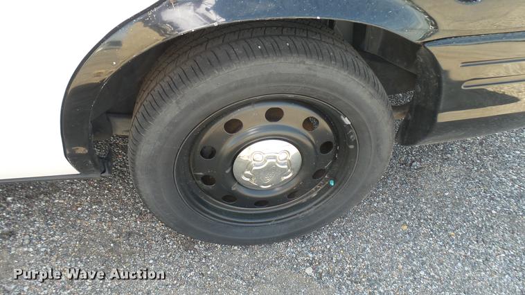 image for item DB3395 2009 Ford Crown Victoria Police Interceptor