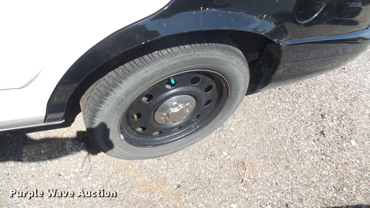 image for item DB3396 2011 Ford Crown Victoria Police Interceptor