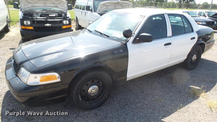 image for item DB3397 2010 Ford Crown Victoria Police Interceptor