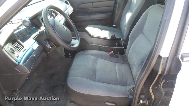 image for item DB3397 2010 Ford Crown Victoria Police Interceptor