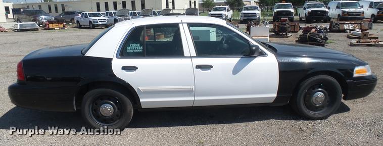 image for item DB3398 2009 Ford Crown Victoria Police Interceptor