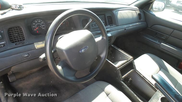 image for item DB3398 2009 Ford Crown Victoria Police Interceptor