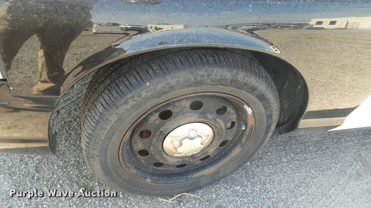 image for item DB3398 2009 Ford Crown Victoria Police Interceptor