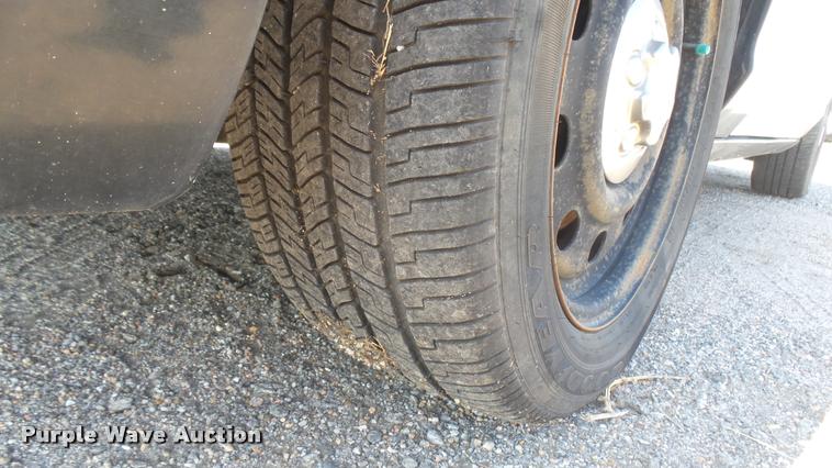 image for item DB3398 2009 Ford Crown Victoria Police Interceptor