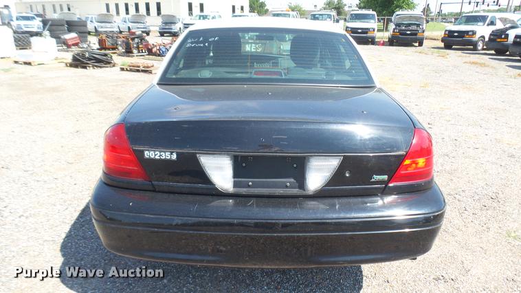 image for item DB3399 2011 Ford Crown Victoria Police Interceptor
