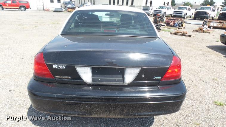 image for item DB3400 2011 Ford Crown Victoria Police Interceptor