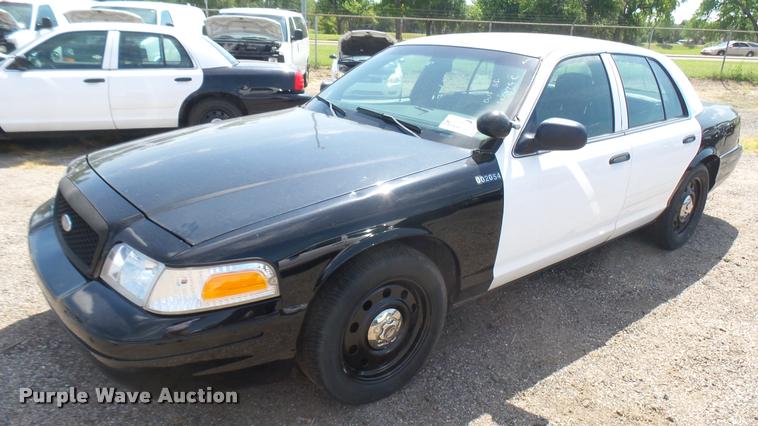 image for item DB3401 2009 Ford Crown Victoria Police Interceptor