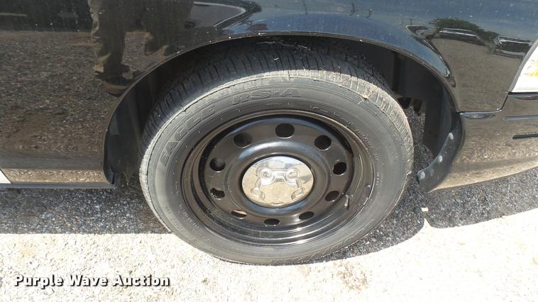 image for item DB3401 2009 Ford Crown Victoria Police Interceptor