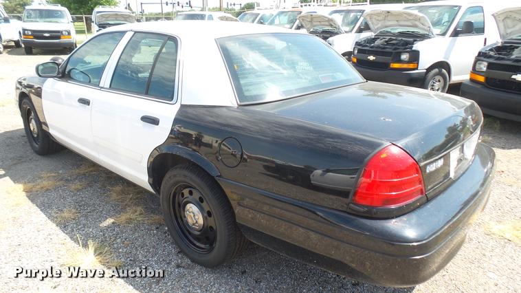 image for item DB3402 2010 Ford Crown Victoria Police Interceptor