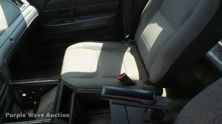 image for item DB3402 2010 Ford Crown Victoria Police Interceptor