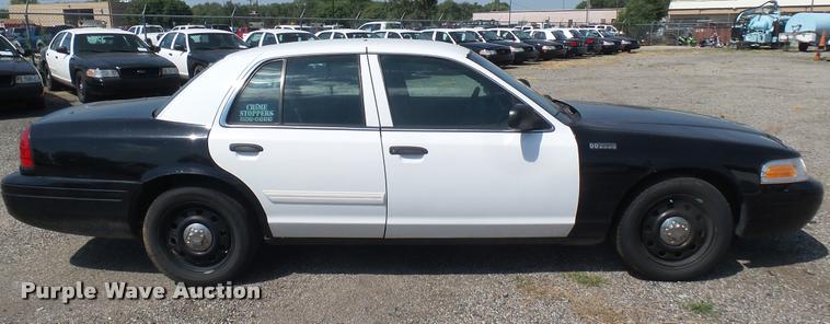 image for item DB3403 2010 Ford Crown Victoria Police Interceptor