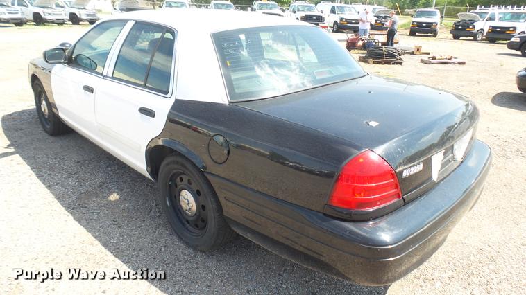 image for item DB3403 2010 Ford Crown Victoria Police Interceptor