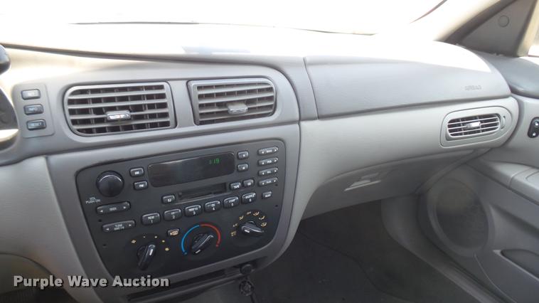 image for item DB3404 2006 Ford Taurus SE