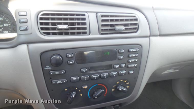 image for item DB3404 2006 Ford Taurus SE